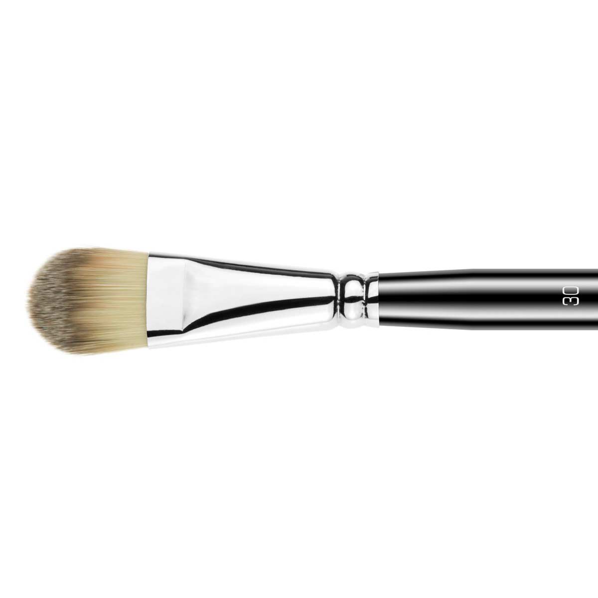 N°30 Foundation Brush M 1 kpl